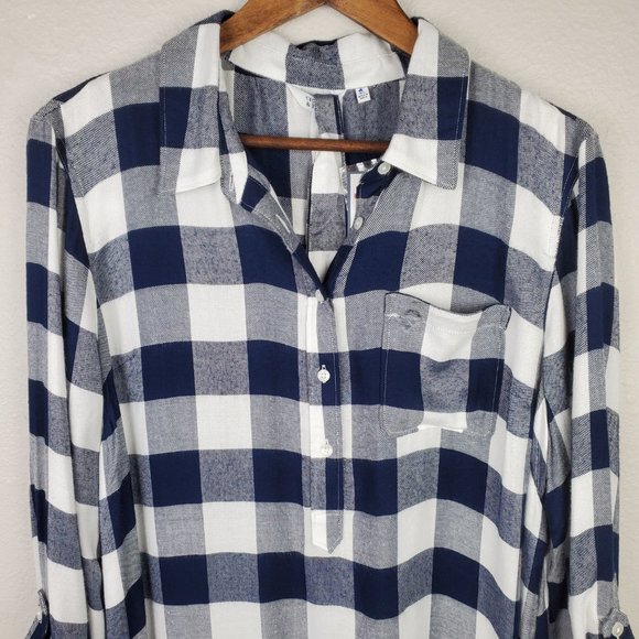 Crown & Ivy Long Sleeve Gingham Shirt Dress - Picture 3 of 8